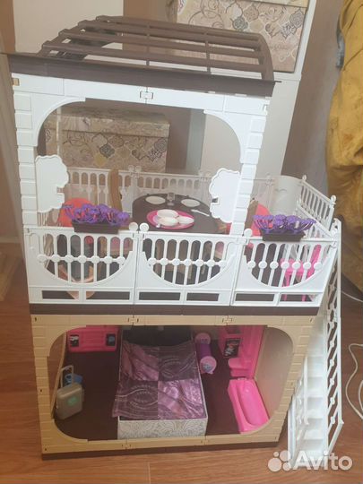 Домик кукольный