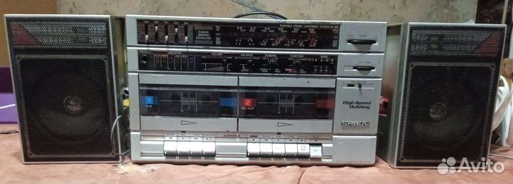 Переносной стереофонический комплекс