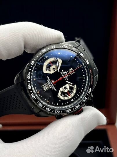 Мужские наручные часы Tag Heuer Carrera черный