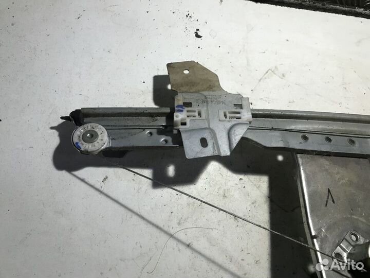 Стеклоподъемник передний правый LADA Largus