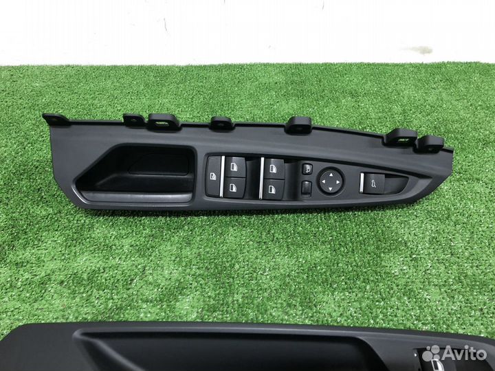 Кнопка стеклоподьемника на BMW X5 F15 X6 F16