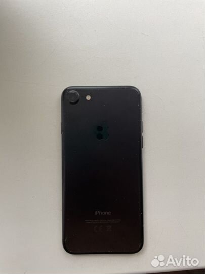 Телефон iPhone 7