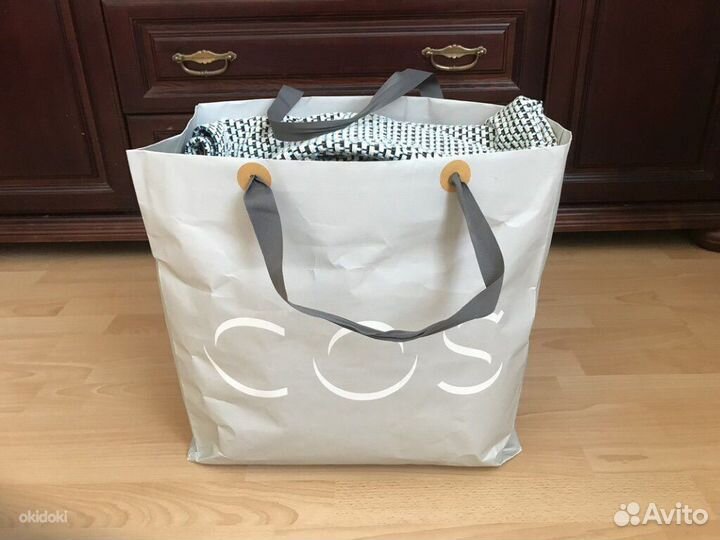 Пакет вещей на девушку 38/40 размер