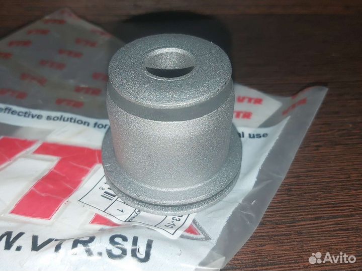 Сайлентблок поворотного кулака Opel Astra J GTC