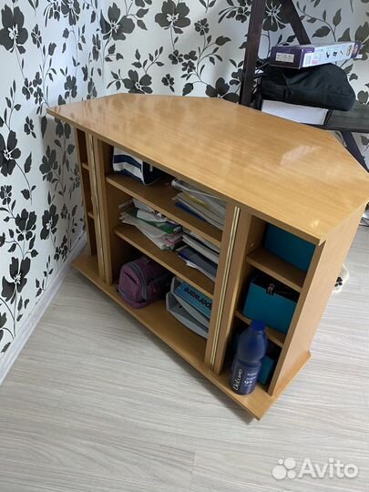 Тумба под телевизор