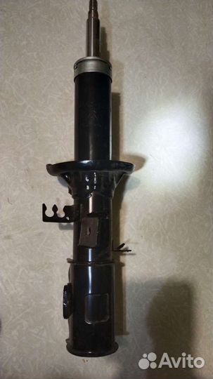 Амортизатор Kia Rio