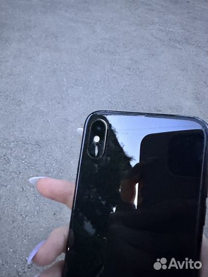 Телефон iPhone XS
