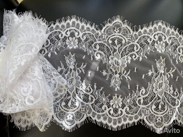 Кружево Шантильи белое+ чёрное, цена за всё