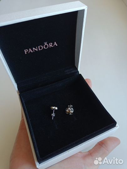 Серьги Pandora