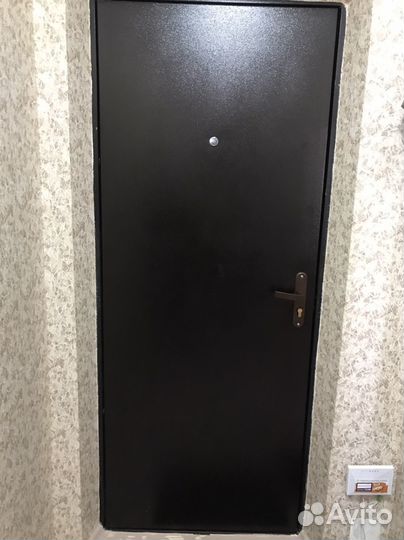 Металлическая дверь бу от новостроек