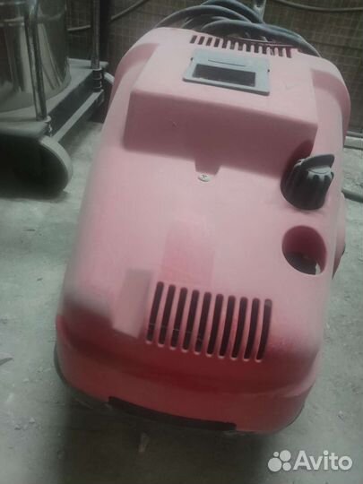 Аппарат высокого давления для мойки автомобиля