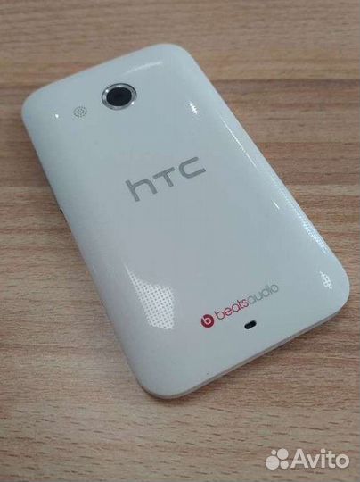 Телефон HTC desire 200