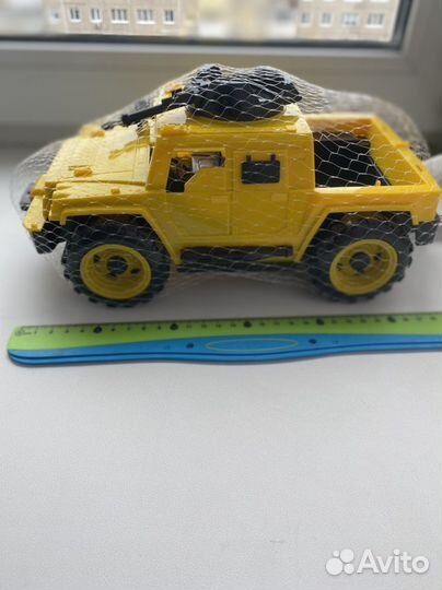 Автомобиль военный 28см