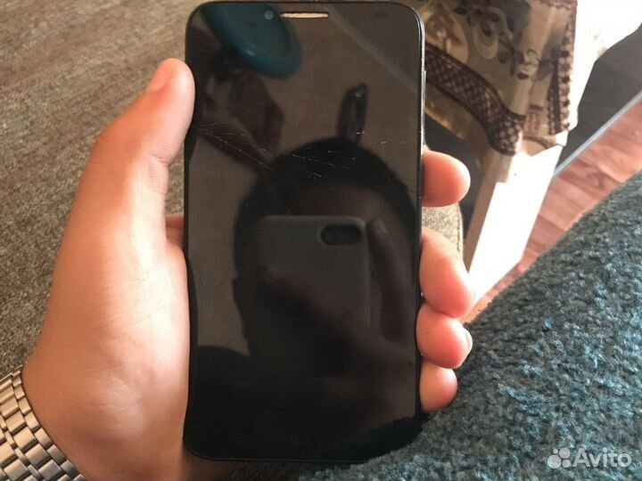 Телефон алкатель