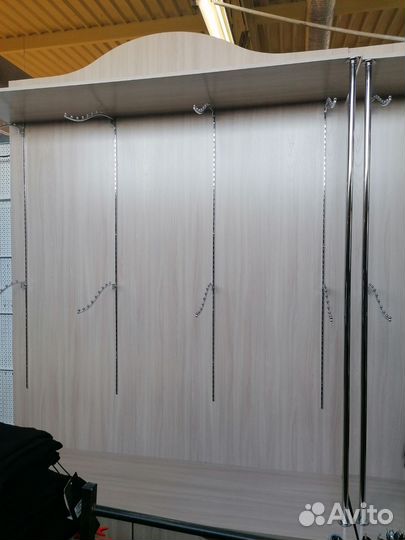 Продам торговое оборудование