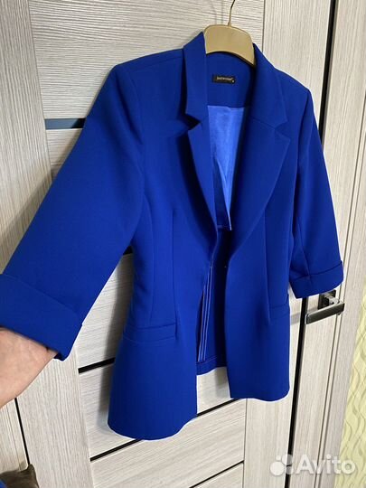 Брючный костюм женский