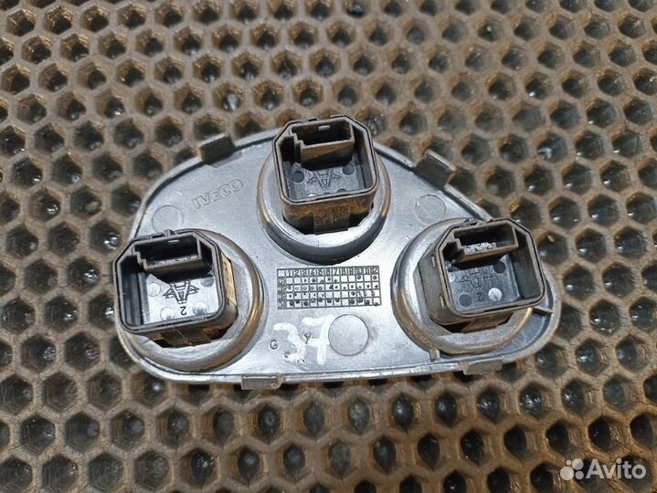 Накладка панели приборов Iveco Stralis