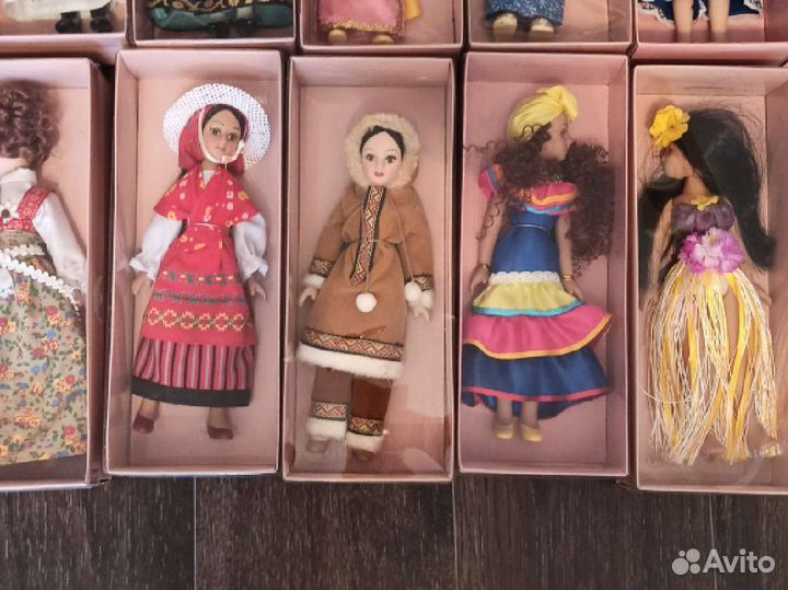 Коллекционные фарфоровые куклы