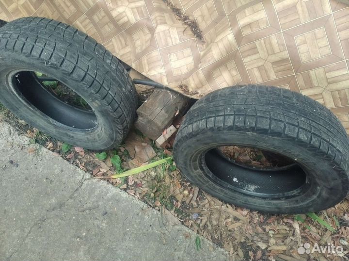 Yokohama Ice Guard IG30 215/65 R15