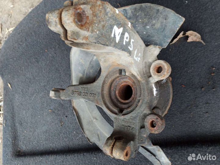 Кулак поворотный передний левый Mazda 3 MPS