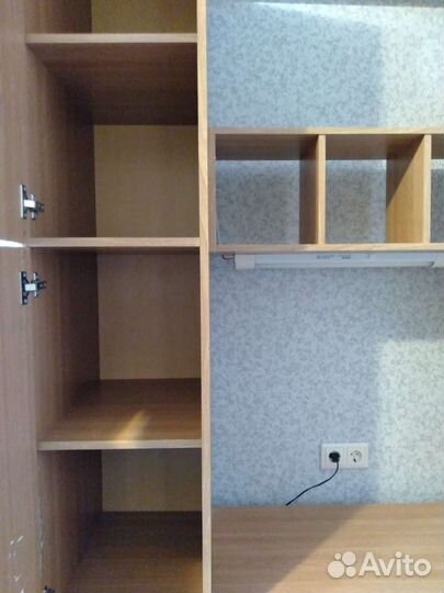 Письменный стол с пеналами, для школьника