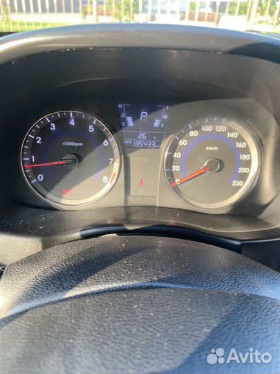 Hyundai Solaris 1.6 AT, 2014, 135 000 км