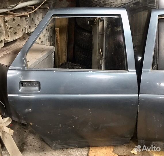 Двери передние задние на Ваз 2110-2112 Приора 2170