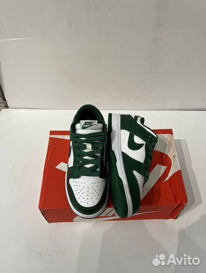 Кроссовки Nike Dunk Low - Varsity Green