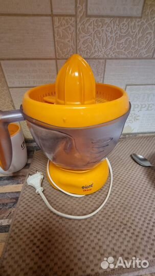 Соковыжималка для цитрусовых