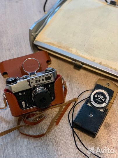 Фотоаппарат фэд 5В. Фотоэкспонометр + глянцеватель