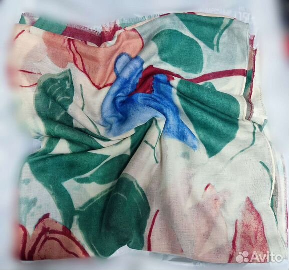 Шарфы и палантины