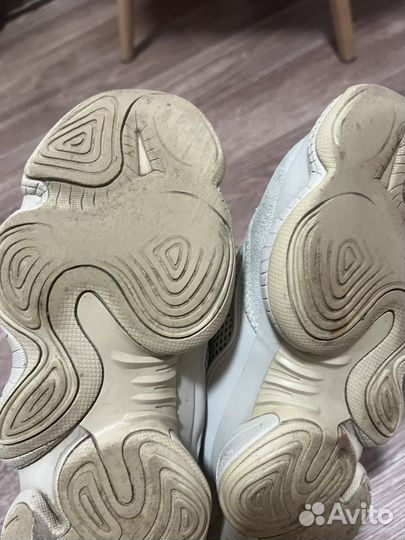 Adidas yeezy boost 500