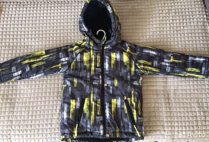 Димесезонная куртка