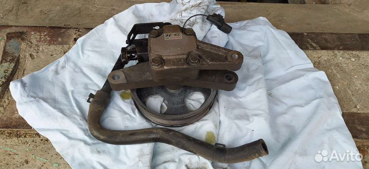 Насос гур Kia Cerato 1 1.6 G4FC 2008г