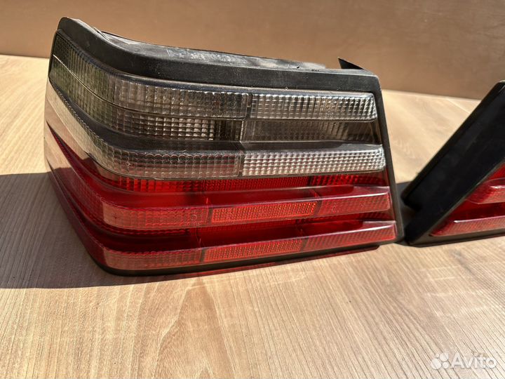 Задние фонари w124