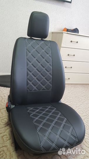 Авточехлы из экокожи с алькантарой