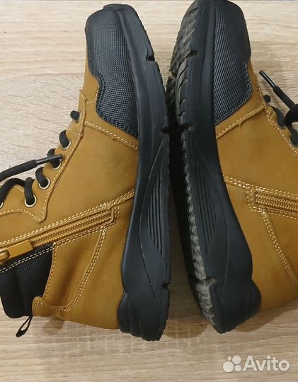 Ботинки демисезонныедля мальчика р.31