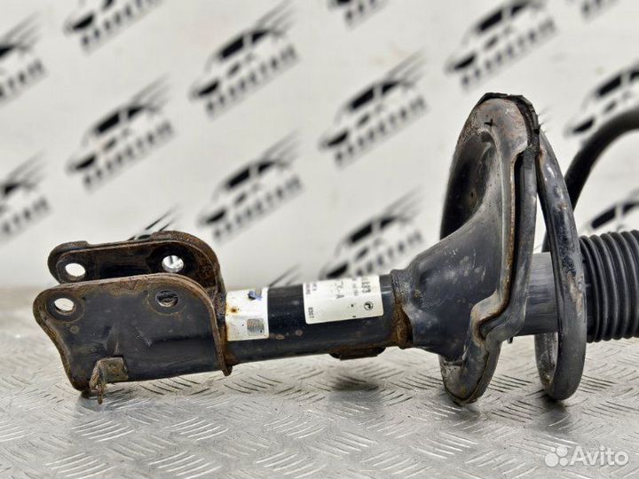 Амортизатор подвески передний правый Hyundai Grand