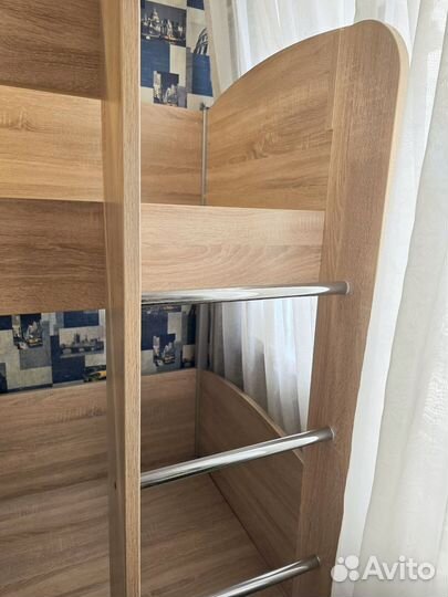 Кровать детская двухъярусная