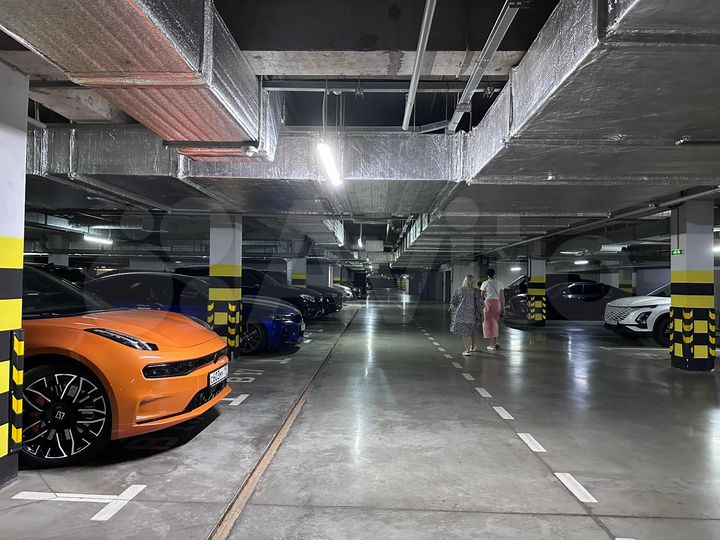 Машиноместо