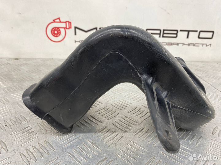 Б/У воздухозаборник Hyundai Elantra XD D4EA 2001