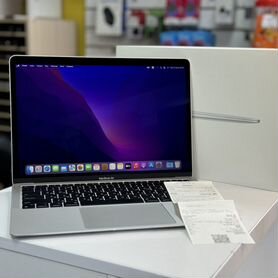 Apple MacBook Air 2020 M1 8/256Gb Silver АКБ 98%