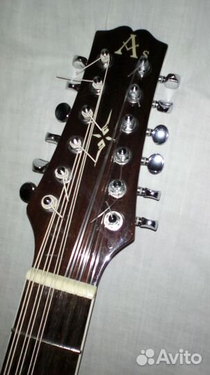 Гитары акустические,12 струнная с звукос.,и 6 стр