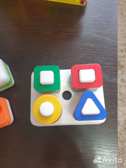 Развивающий кубик и прочие игрушки