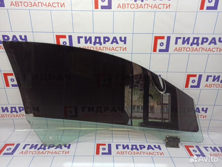 Стекло переднее левое BMW 6 (E63) 51337009709