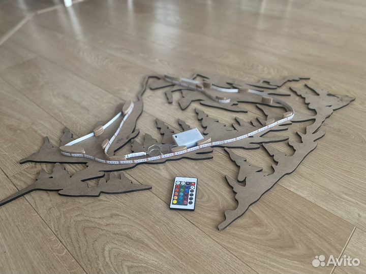 Картина панно деревянное «горы» с подсветкой