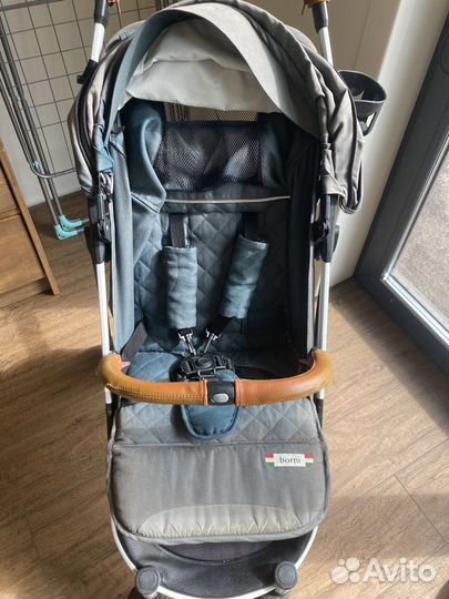 Прогулочная коляска yoya