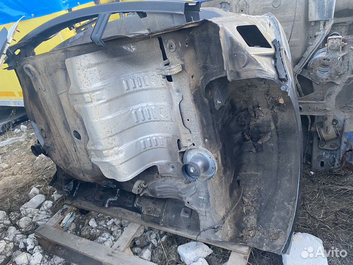 Задняя часть Hyundai Solaris 2015 хетчбек