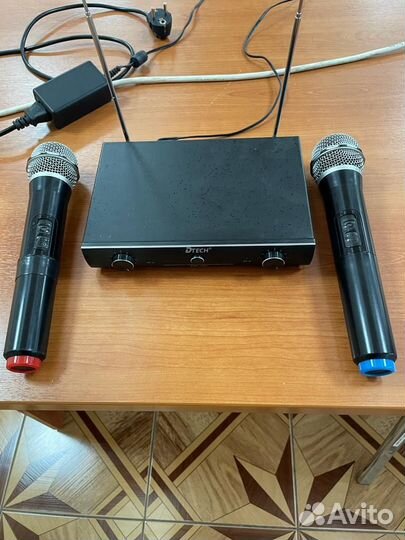 Вокальная двойная радиосистема Dtech VHF-300