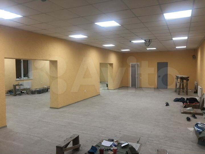 Аренда 180 м2, 100 м2